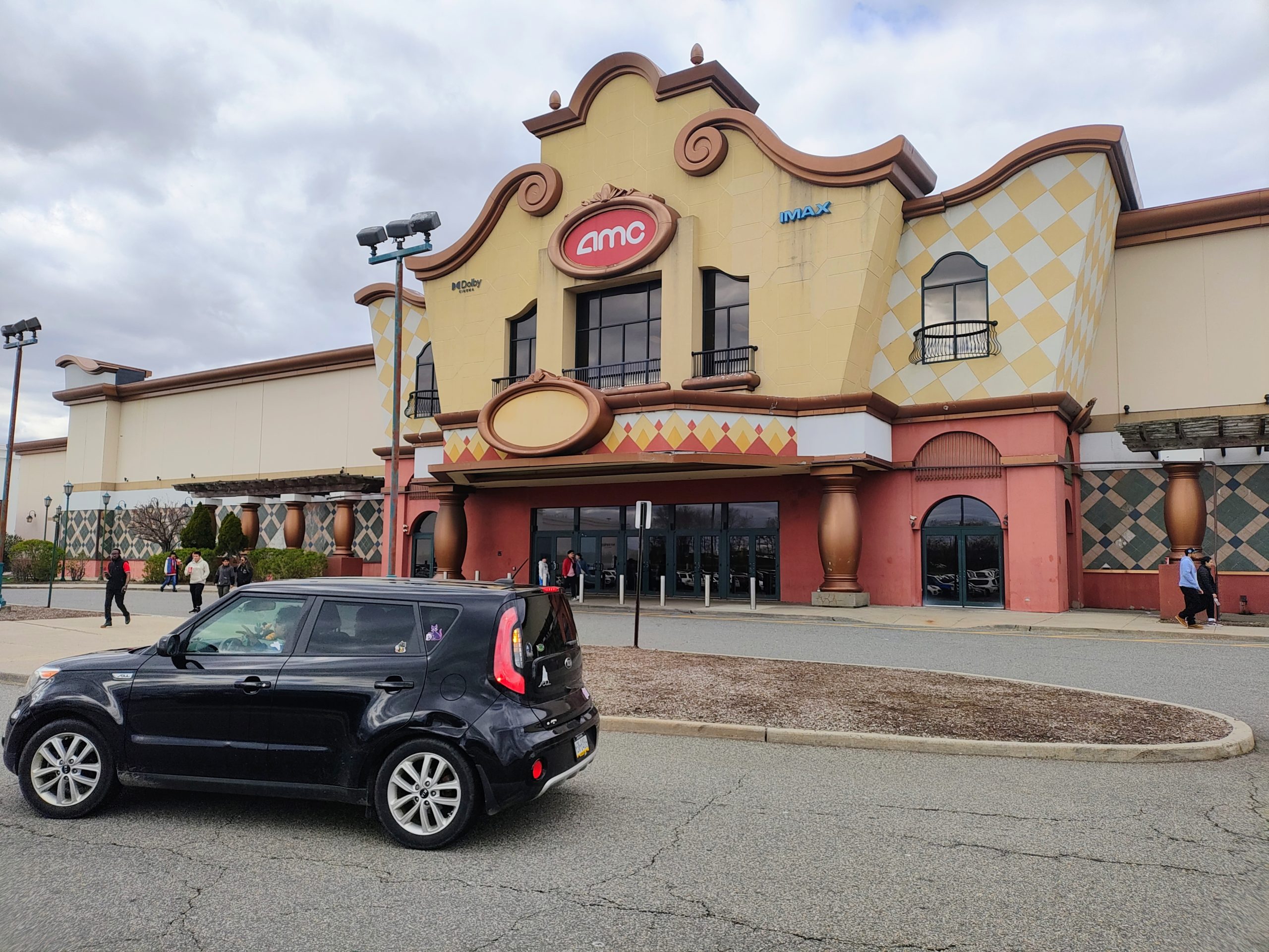 Jersey Gardens AMC