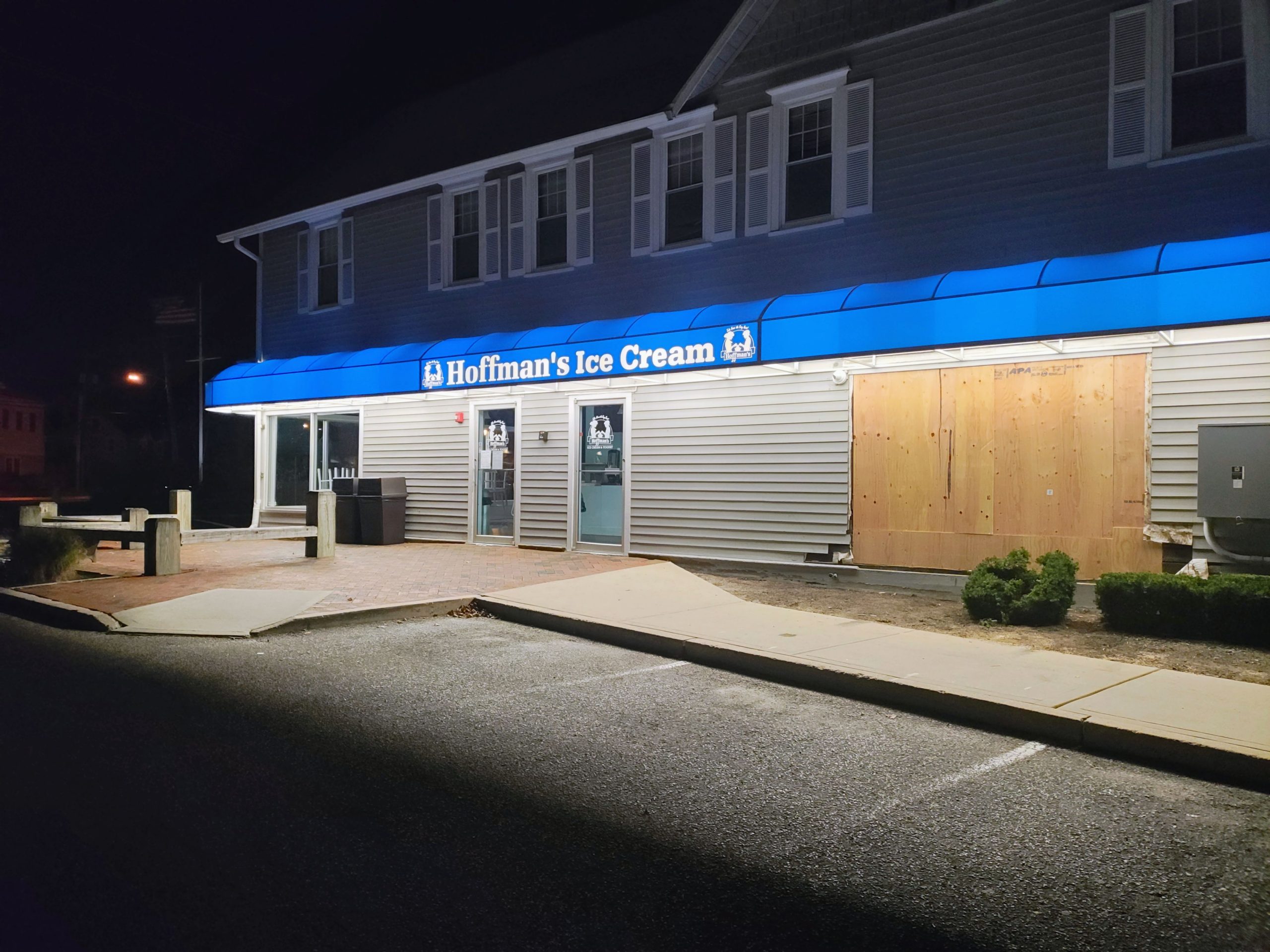 Hoffman’s Ice Cream Sudo Drivethru